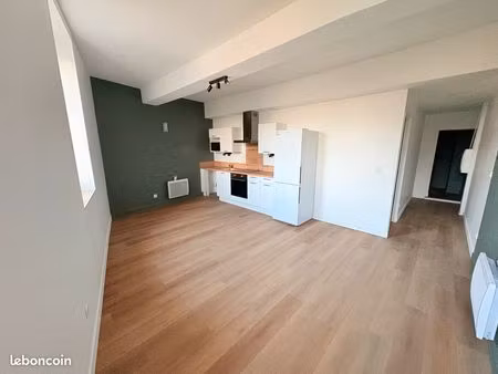 t2 rénové 48m2 - lasbordes