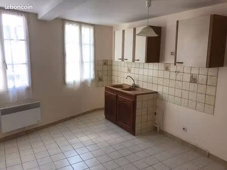 a louer logement montrichard centre