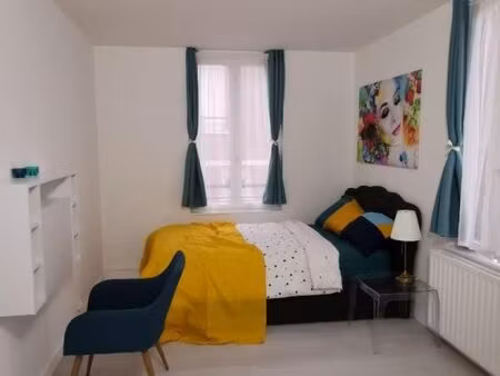 chambre 1 pièce 9 m²