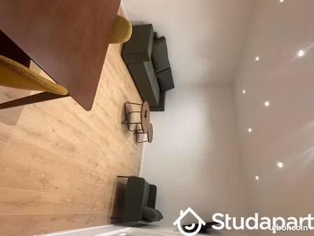 chambre 1 pièce 10 m²