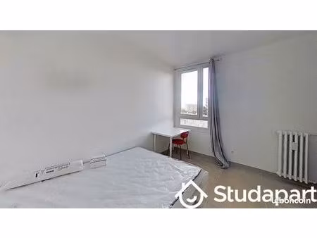 chambre 1 pièce 72 m²