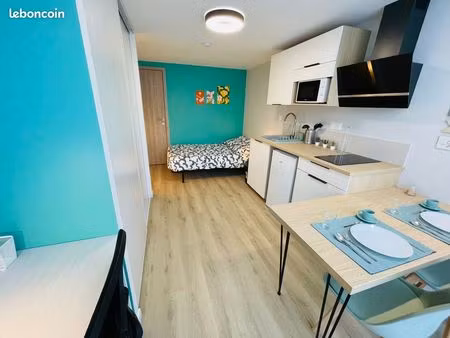 superbe studio meublé neuf en centre-ville de clermont-ferrand avec climatisation et terra