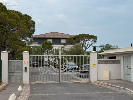 cave / box / espace de stockage – puget-sur-argens