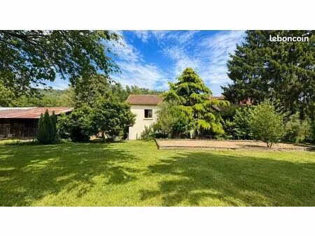 maison 7 pièces 200 m²