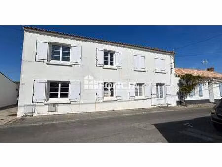 vente maison à noirmoutier-en-l'île (85330) : à vendre / 185m² noirmoutier-en-l'île