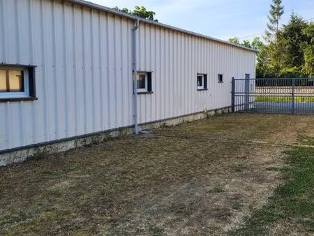 location hangar/entrepôt