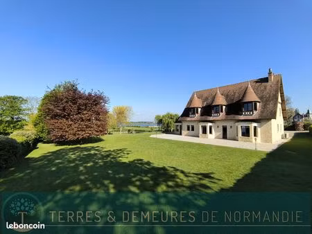 maison 8 pièces 270 m²
