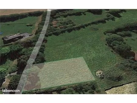 terrain constructible 3073m²