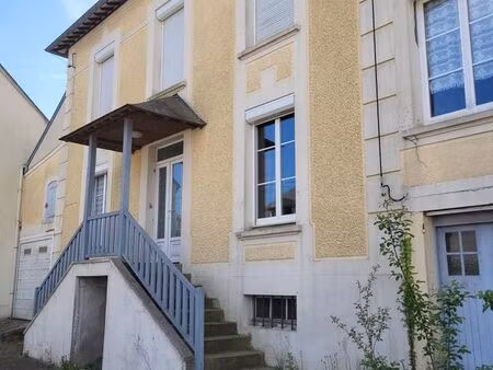 maison 6 pièces 110 m²