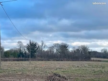 terrain 918 m² livry
