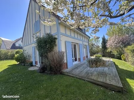 maison 5 pièces 95 m²
