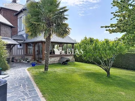 maison 4 pièces 130 m²
