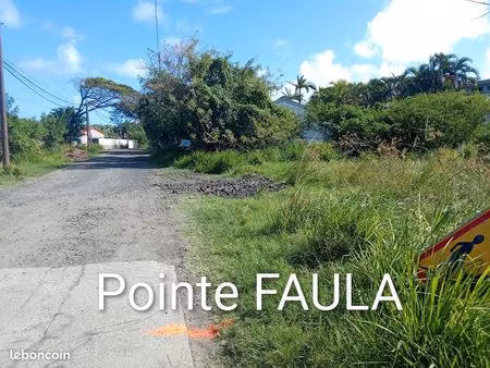 645m2 pointefaula plage a 200m