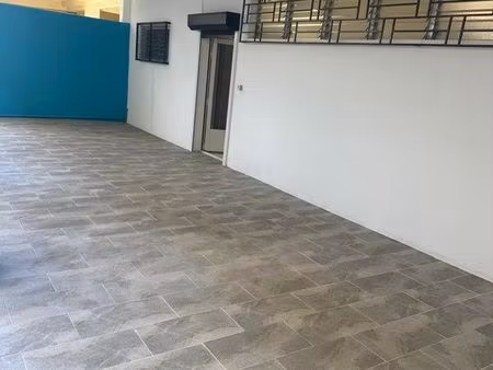 locaux commerciaux