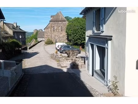 local commercial en village touristique