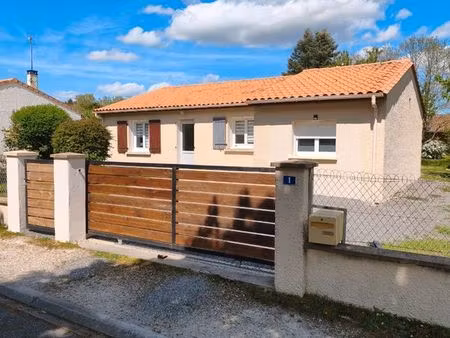 maison plain pied ruffec
