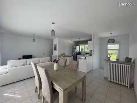 ? maison t3 rénovée 75 m² + jardin ? + double garage ◊ – 10 min angoulême