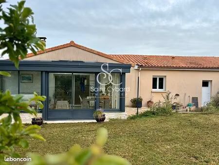 maison 5 pièces 109 m²