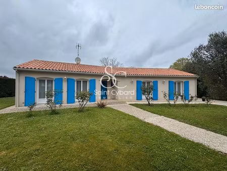 maison 7 pièces 233 m²