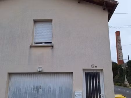 ? appartement t2 avec garage – chasseneuil sur bonnieure