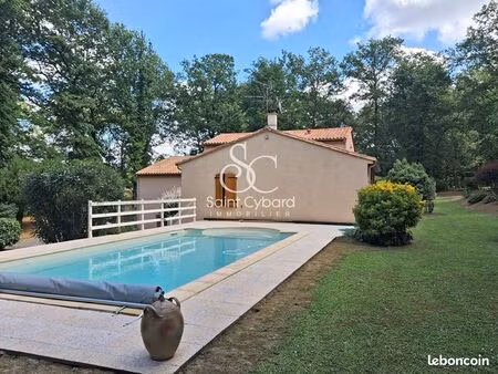propriété 5 pièces 114 m²