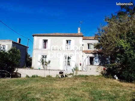 propriété 4 pièces 127 m²