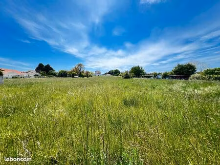 terrain 1464 m² arvert