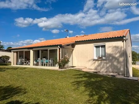 pavillon 4 pièces 130 m²