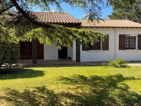 maison 115 m2 parc arboré de1350 m2 plus dépendance 2 garages et une cuisine d’été de 80 m