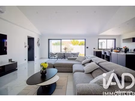 maison 6 pièces 164 m²