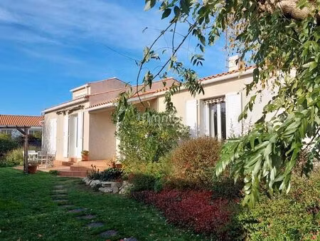 maison 5 pièces 150 m²