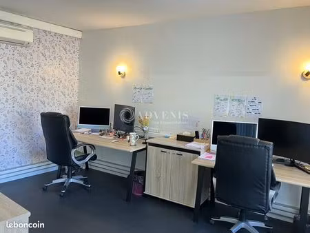 bureaux 70 m²