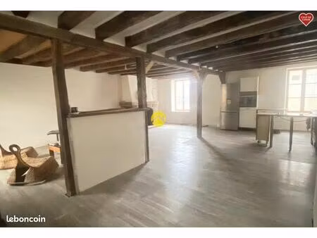 a vendre immeuble de 360m²