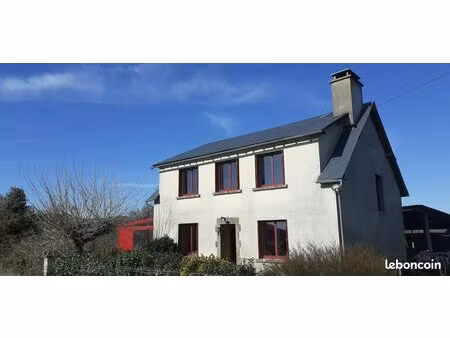 corps de ferme avec maison 6 pièces