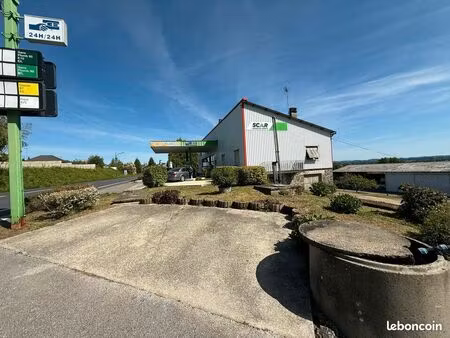 bureaux 1120 m² sainte-féréole