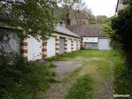 loue garage à bort les orgues