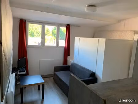 à louer – studio meublé de 20 m²