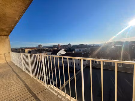 aix centre - t3 74m² avec cave et parking