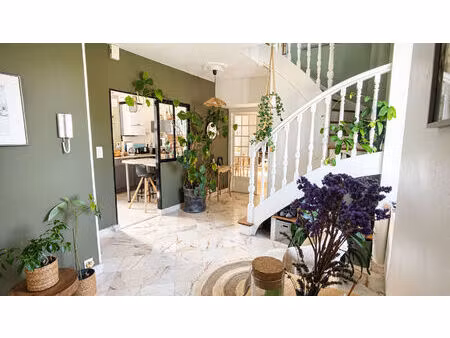 appartement saint sebastien sur loire 5 pièce(s) 103 m2