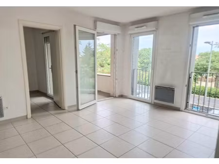 appartement juvignac 3 pièce(s) 54.4 m2 double box