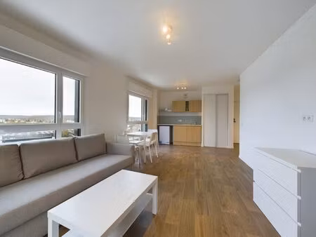 palaiseau- t2 meublé- 45 50m2