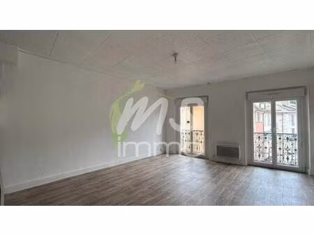 studio au 3ème étage - 29 m² - gap
