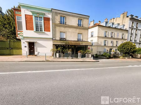 local commercial sevres 131 26 m2