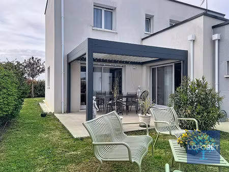 maison bourguebus 5 pièce(s) 131 m2