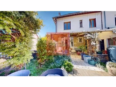 le mesnil saint denis (78) vente maison 166 m²