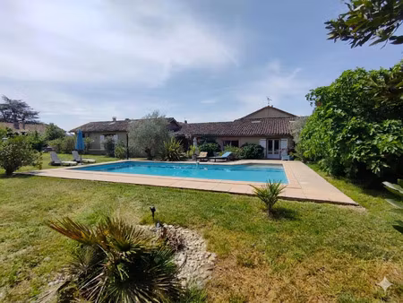 vente maison 8 pièces 376 m² albi (81000)