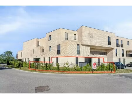 gelijkvloers appartement met tuin te koop in kruisem