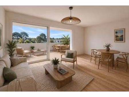 **magnifique appartement t2 en dernier etage avec terrasse en plein coeur de sanguinet**