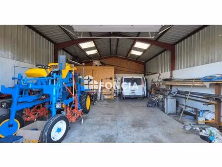 tours-sur-marne (lieu-dit côte des noirs) - à vendre : hangar d'environ 230 m2