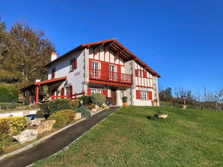 magnifique maison sur un terrain de 2745m2